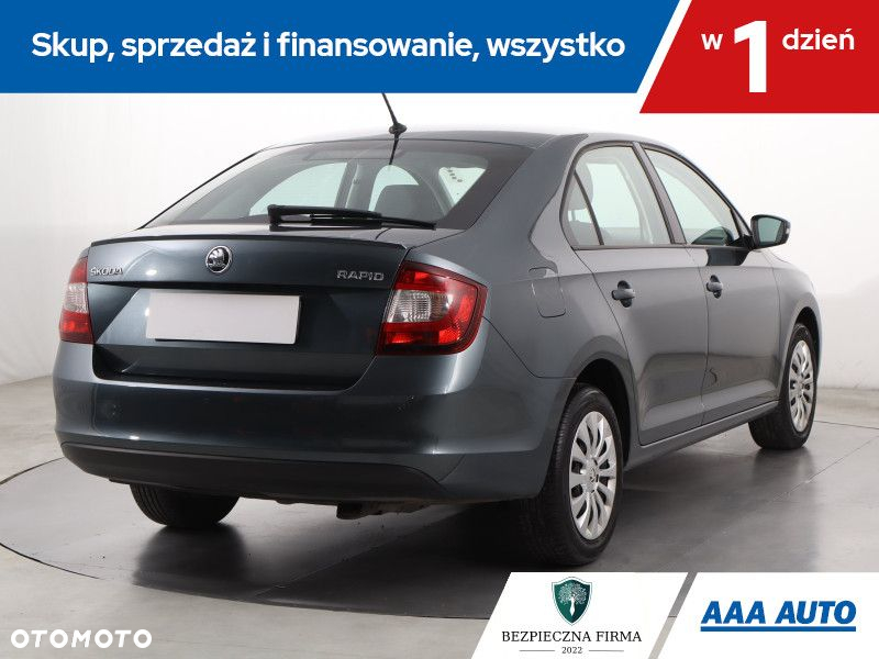 Skoda RAPID - 6