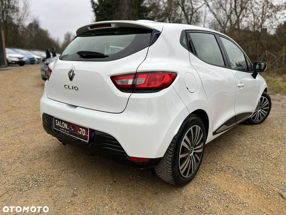 Renault Clio 1.2 16V Alize - 8