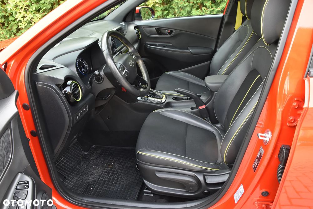 Hyundai Kona 1.6 T-GDI DCT 4WD Premium - 24
