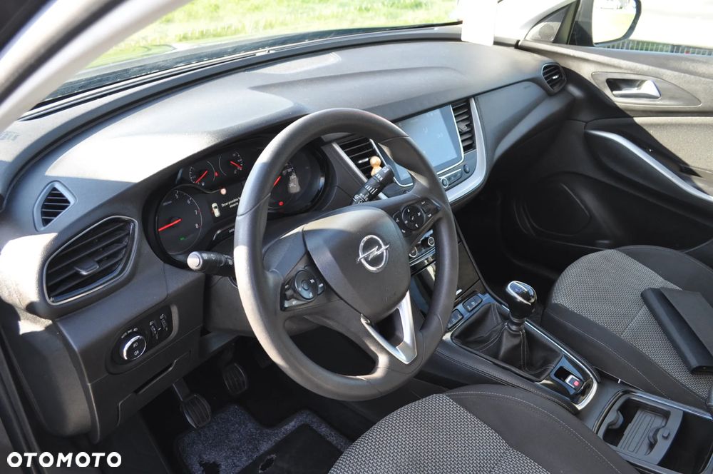 Opel Grandland X 1.2 T GPF Edition S&S - 24