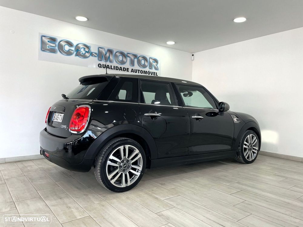 MINI 5 Portas Cooper D Aut. Seven - 15