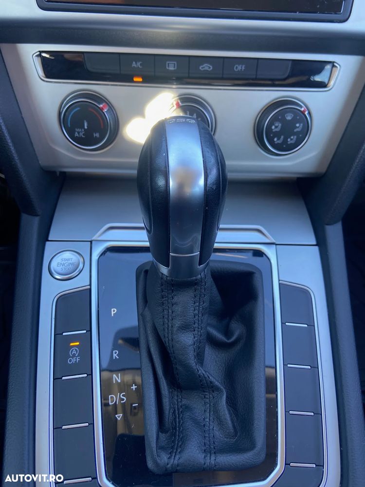 Volkswagen Passat 2.0 TDI DSG (BlueMotion Technology) Comfortline - 18