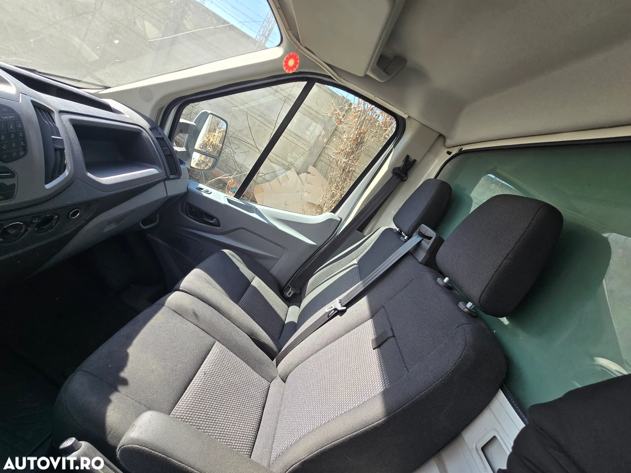 Ford Transit - 8