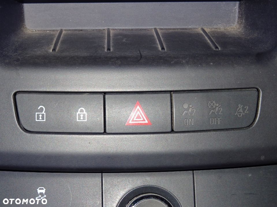 PRZYCISK PANEL ZAMYKANIA OTWIERANIA DRZWI ŚWIATEŁ AWARYJNYCH OPEL INSIGNIA 13271927 - 5