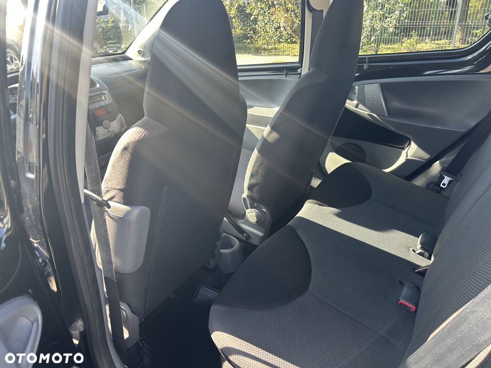 Toyota Aygo - 6