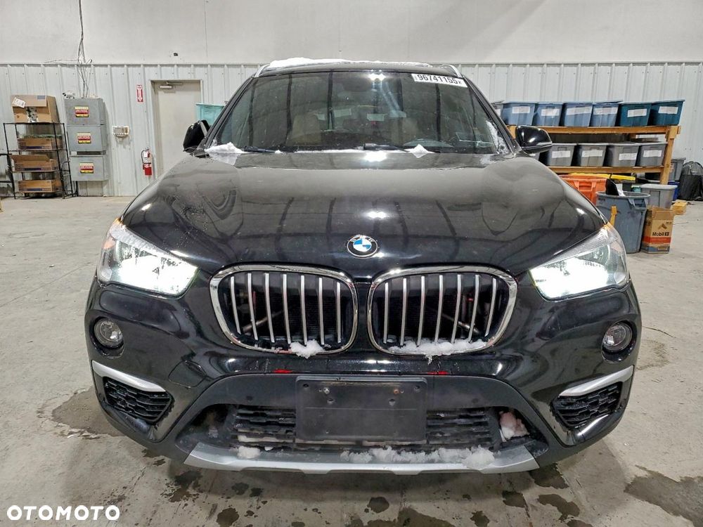 BMW X1 - 6