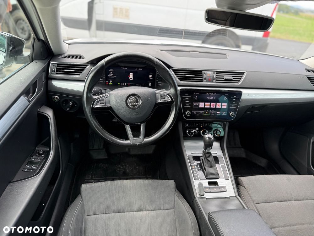 Skoda Superb 1.5 TSI Plug-in Hybrid Edition 130 DSG - 26
