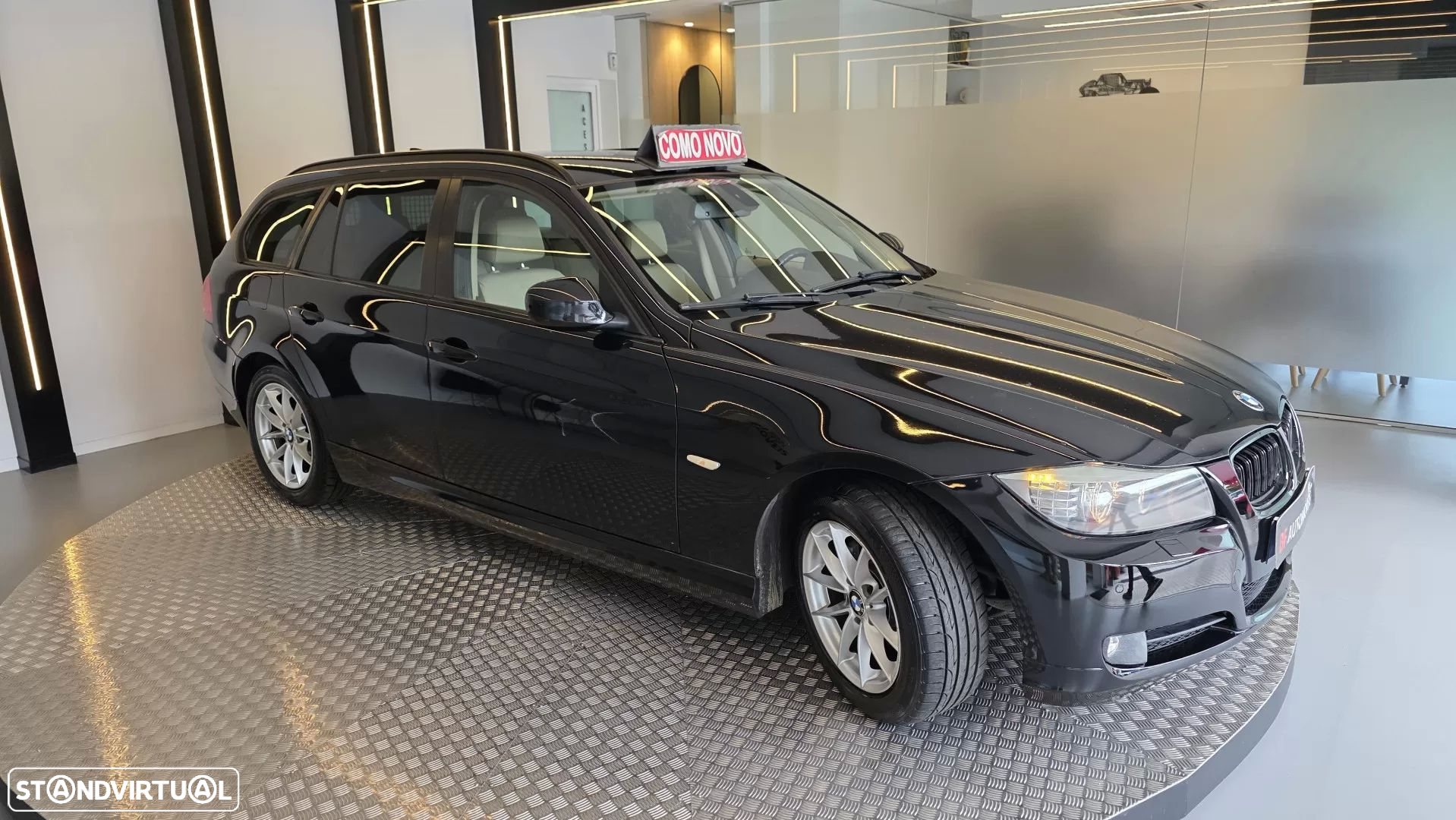 BMW 318 d Touring Navigation Sport - 18