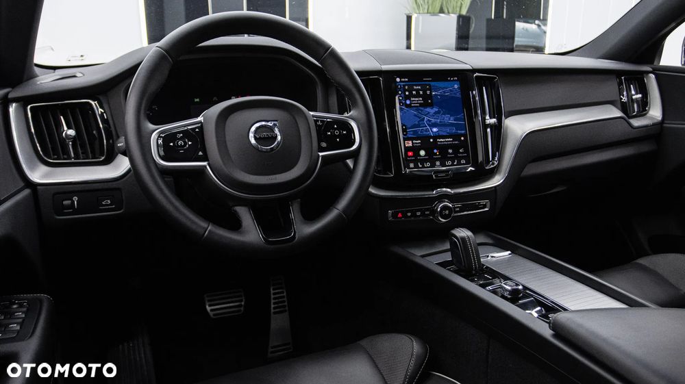 Volvo XC 60 B5 D AWD R-Design - 15