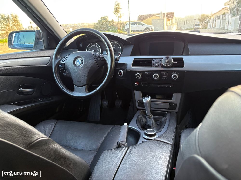 BMW 520 d Executive - 18