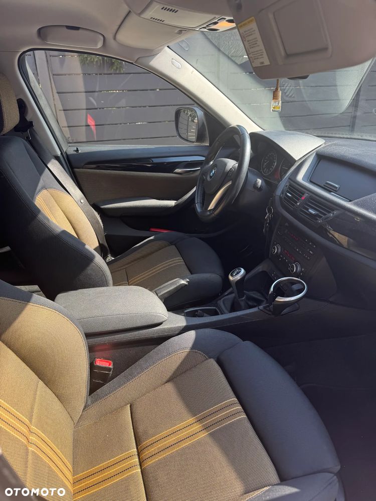 BMW X1 sDrive18d - 5