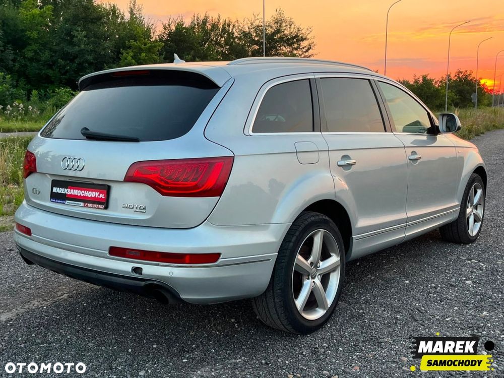 Audi Q7 - 7