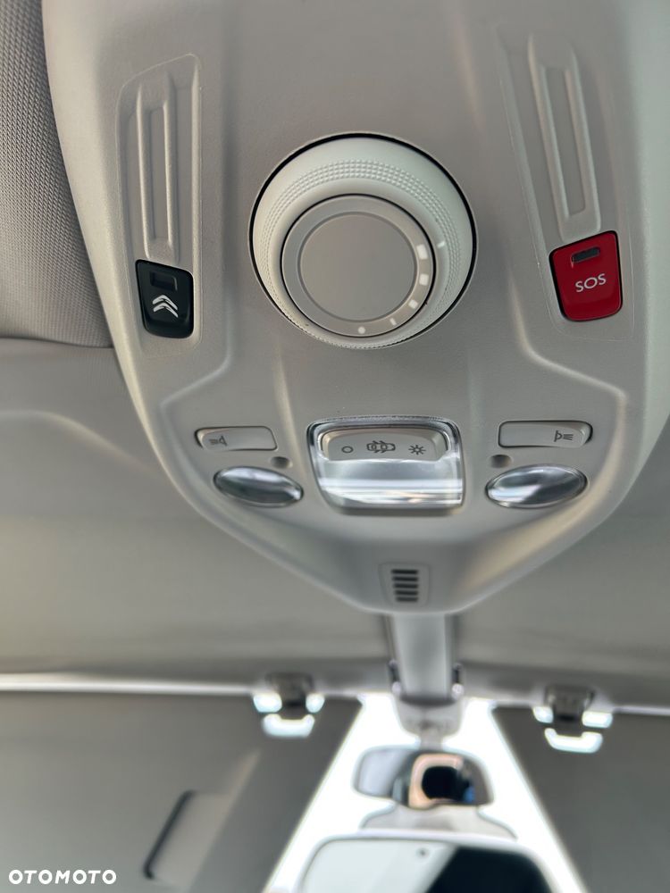 Citroën C4 Grand Picasso 1.6 THP Shine S&S EAT6 - 11