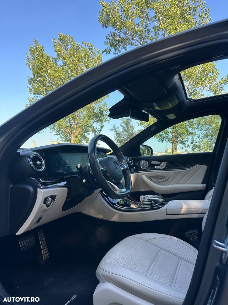 Mercedes-Benz E 43 AMG 4MATIC Aut. - 14