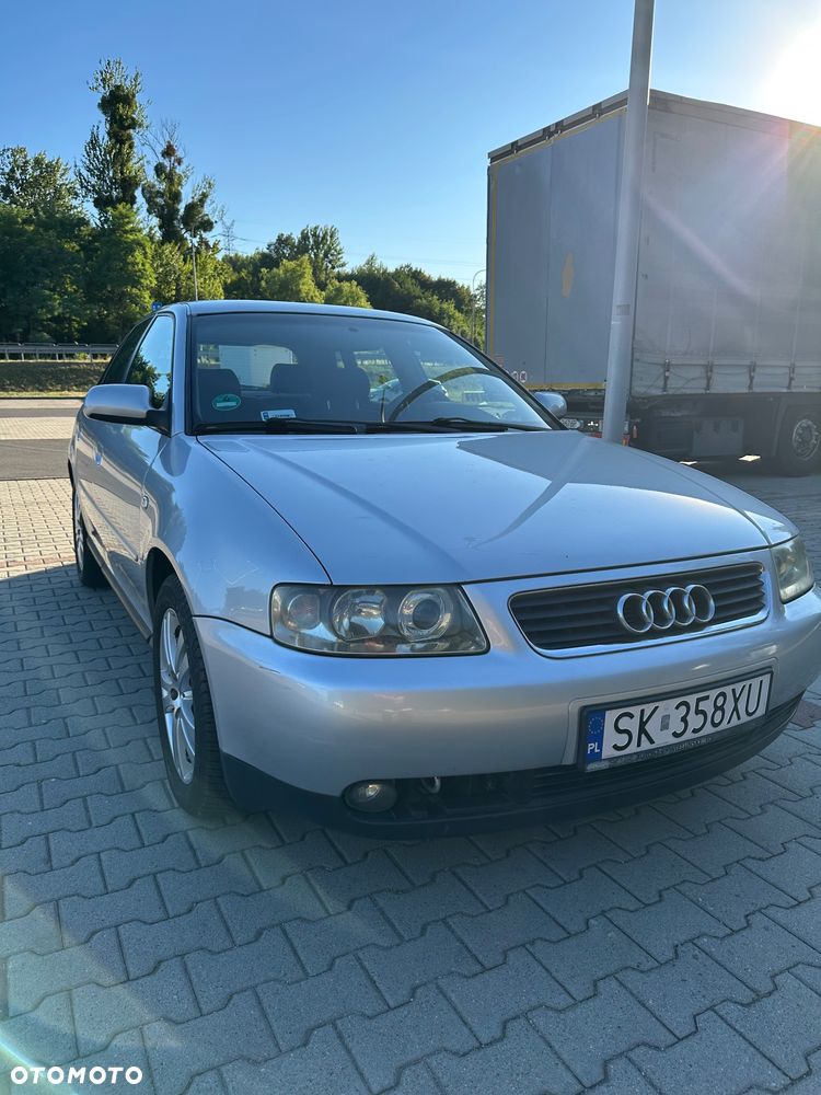 Audi A3 Sportback 1.6 Ambiente - 20