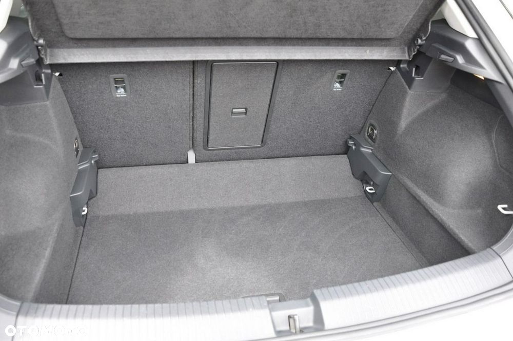 Volkswagen T-Roc 1.5 TSI Style DSG - 26