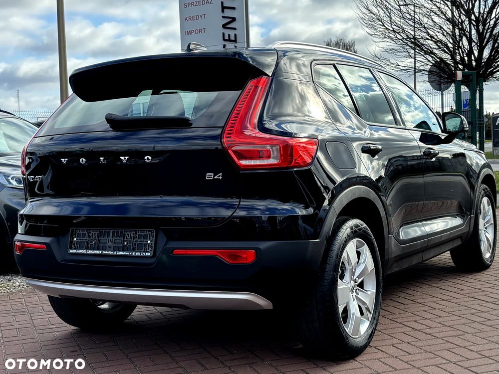 Volvo XC 40 B4 B Geartronic Momentum Pro - 8