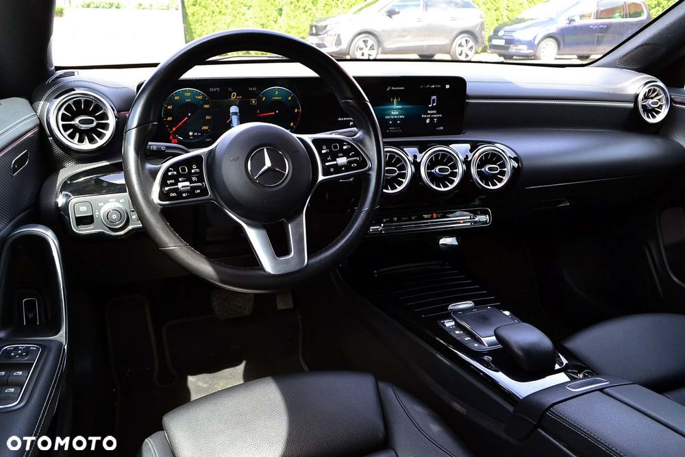 Mercedes-Benz CLA - 15
