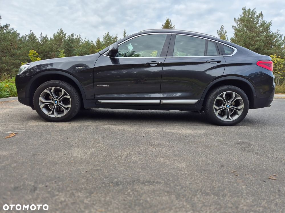 BMW X4 xDrive20d xLine - 6