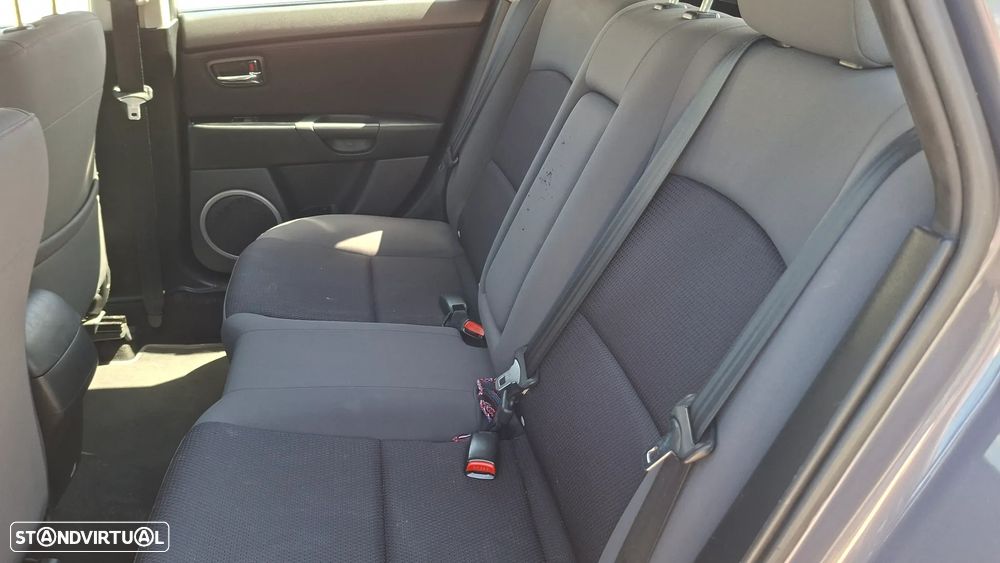 Mazda 3 Hatchback MZ-CD 1.6 Sport - 16