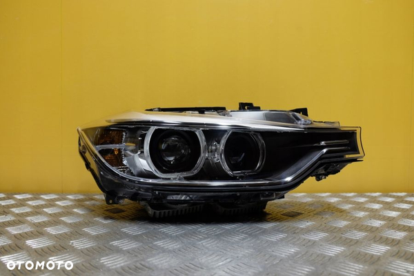 BMW 3 F30 F31 2012- REFLEKTOR LAMPA XENON NIESKRĘTNY R USA