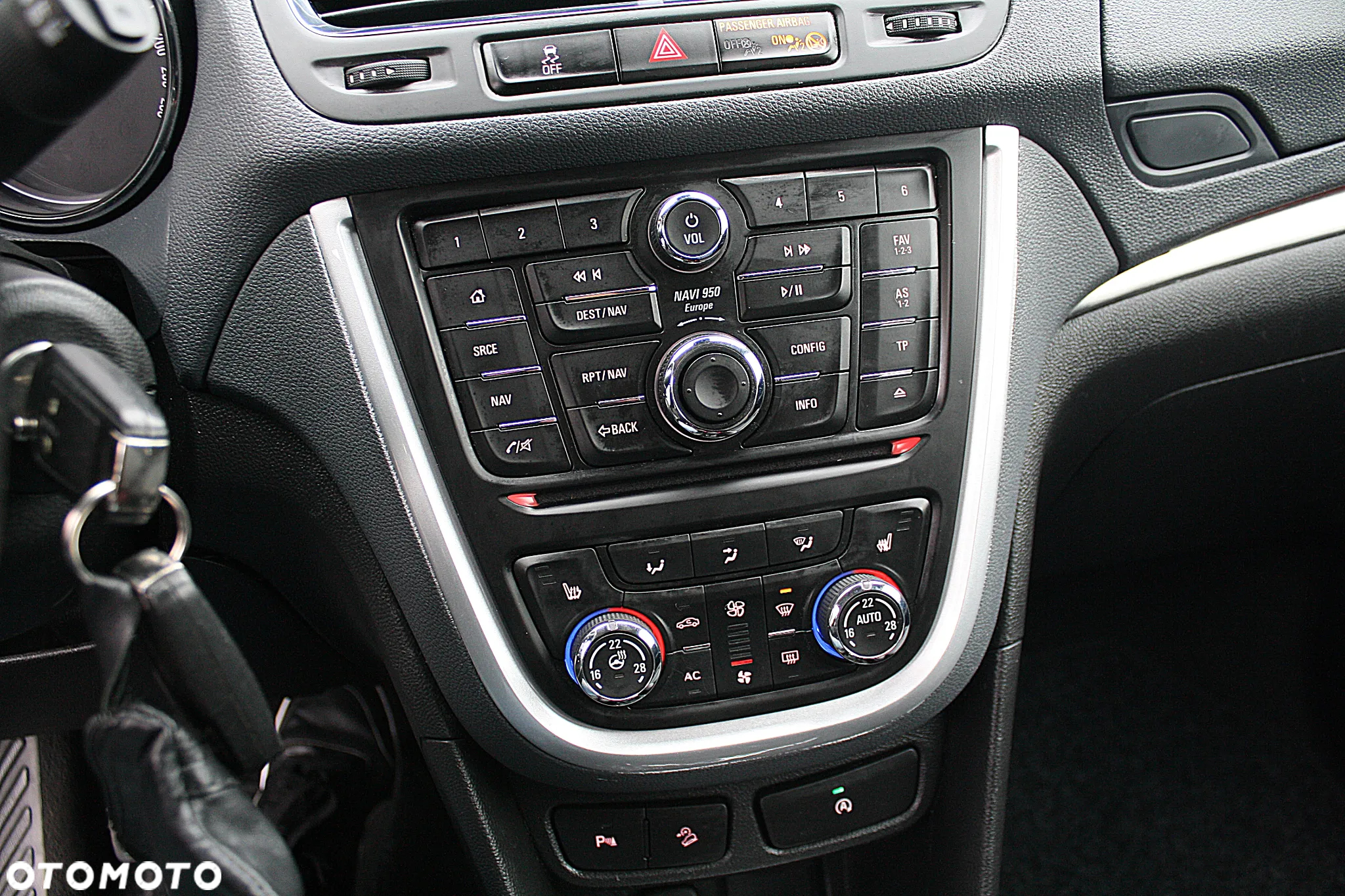Opel Mokka 1.4 T Cosmo - 29