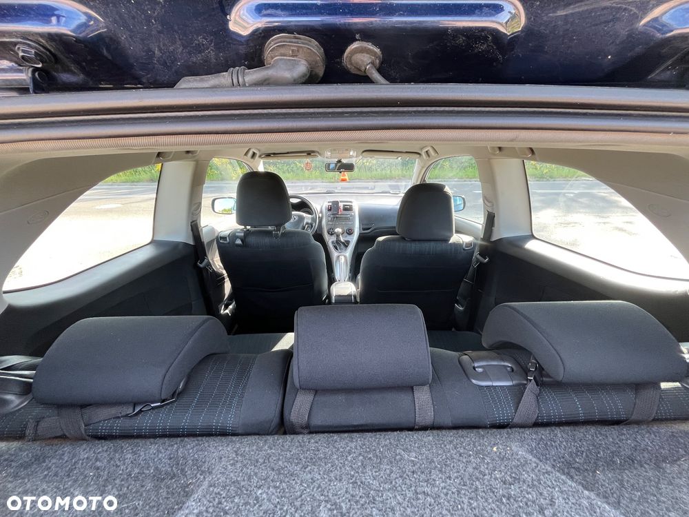 Toyota Auris 1.6 VVT-i Team - 9