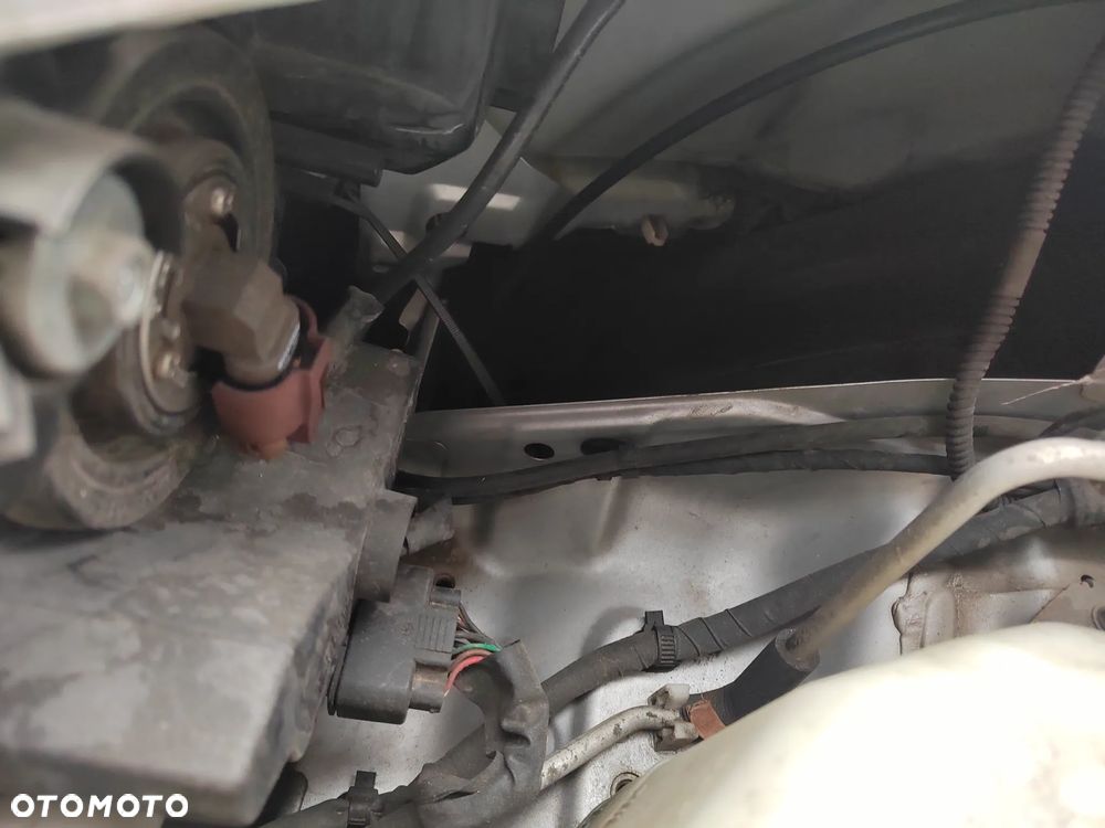 Mitsubishi Outlander 2.4 Invite 2WD - 23