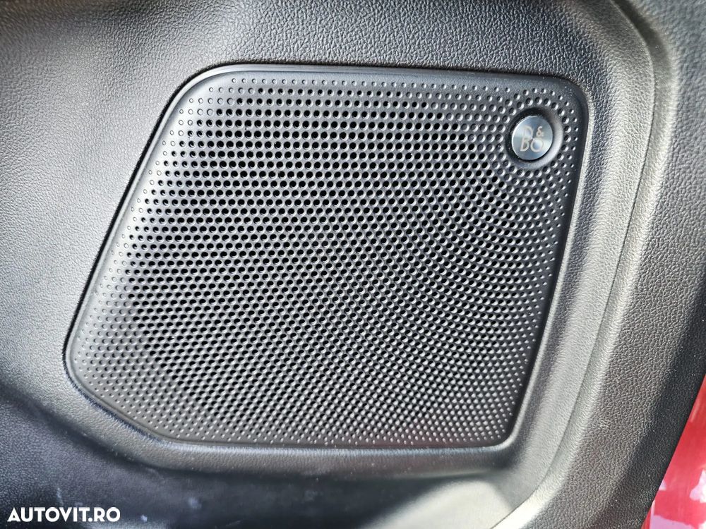 Ford Kuga - 13