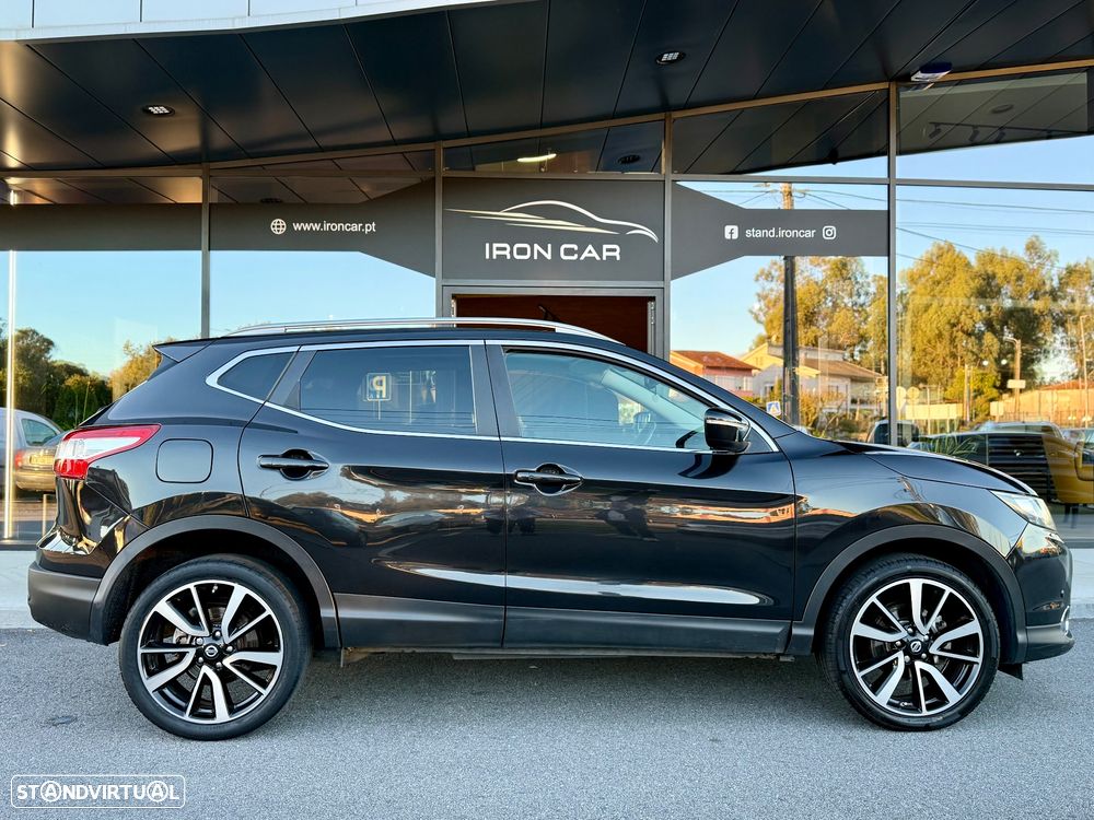 Nissan Qashqai 1.5 dCi N-Connecta 18 - 23