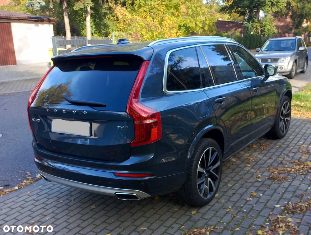 Volvo XC 90 - 2