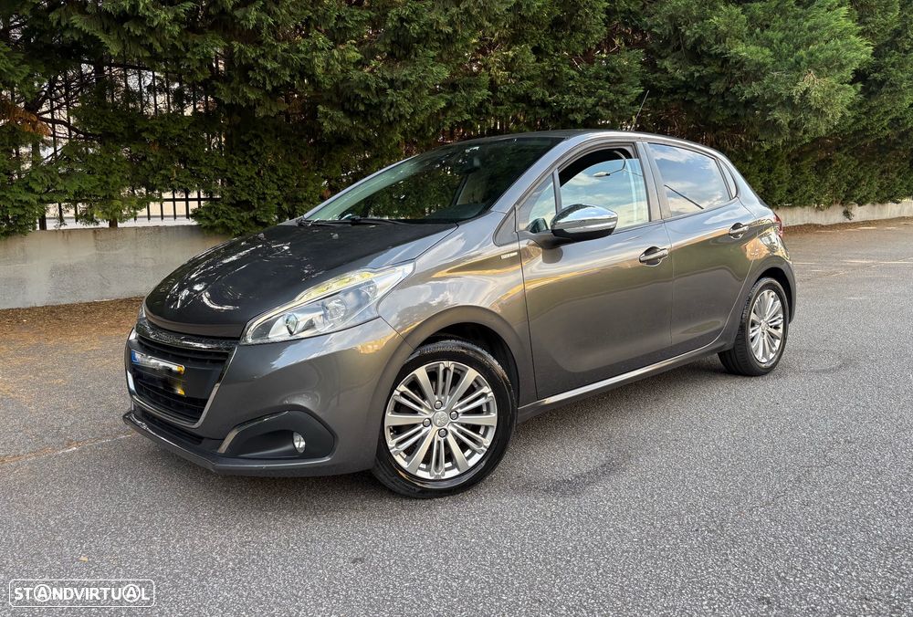 Peugeot 208 1.2 PureTech Style - 22