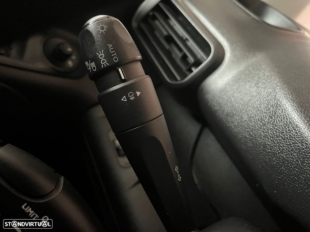 Peugeot Partner 1.6 BlueHDi L1 Pro 3L - 15