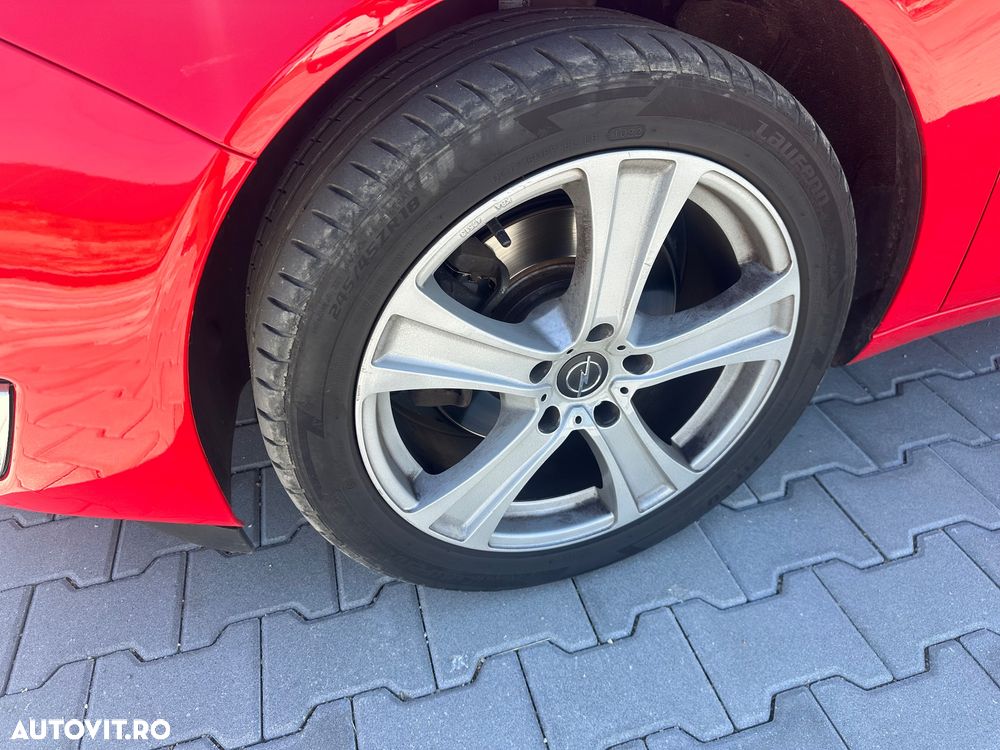 Opel Insignia - 12