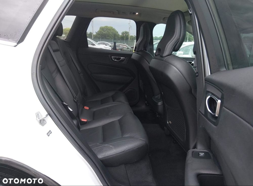 Volvo XC 60 - 10
