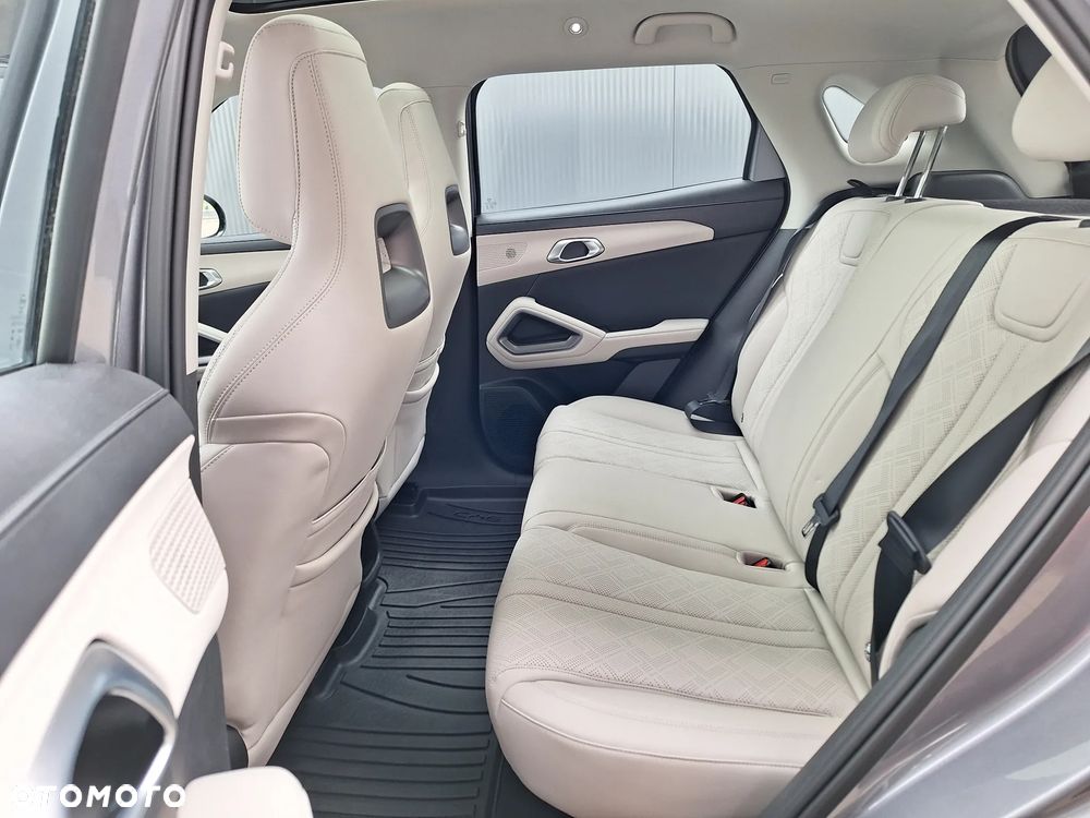 BYD Atto 2 45kWh Boost - 11