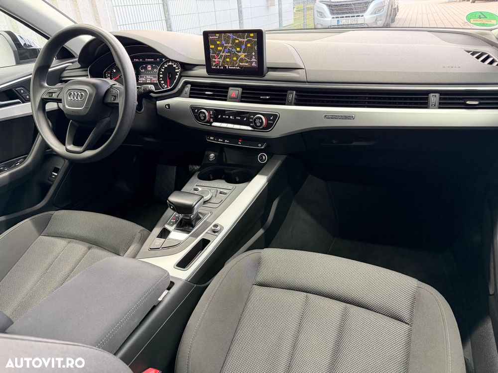 Audi A4 Avant 2.0 TDI S tronic quattro - 16