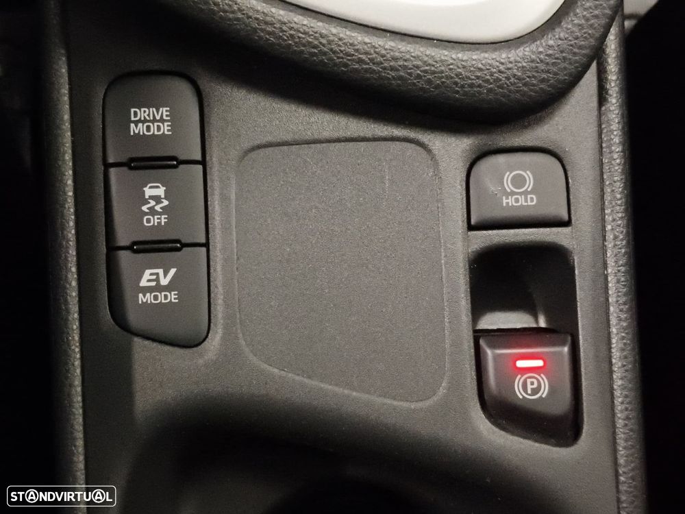 Toyota Yaris 1.5 HDF Comfort Plus - 28
