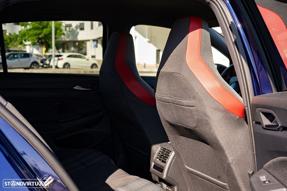 VW Golf 2.0 TSI GTI DSG - 21