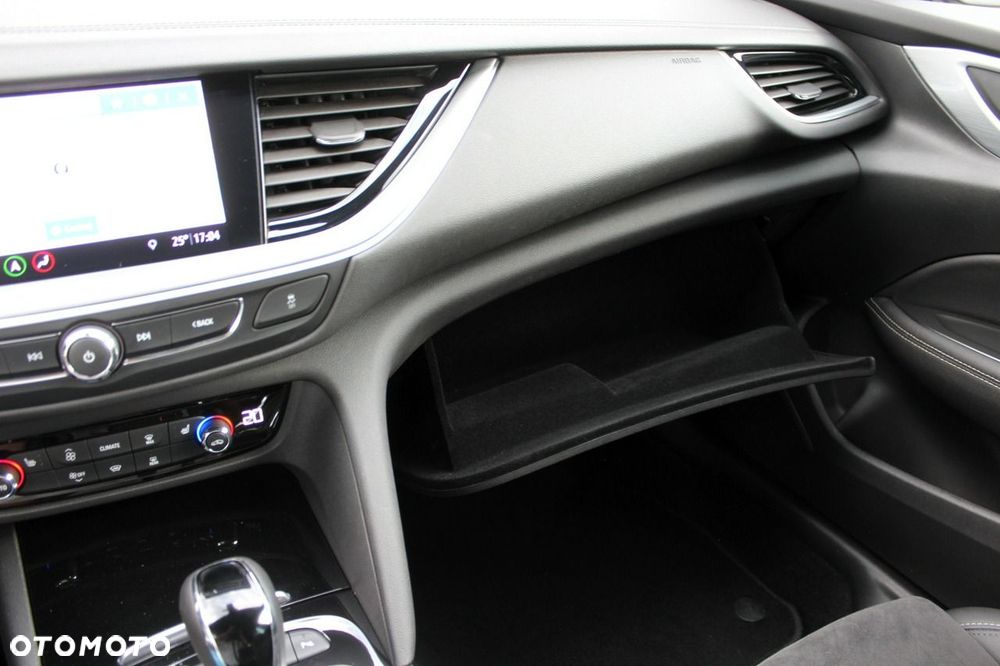 Opel Insignia 2.0 CDTI Business Elegance S&S - 33