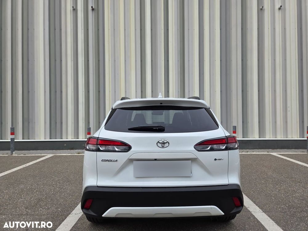 Toyota Corolla Cross - 8