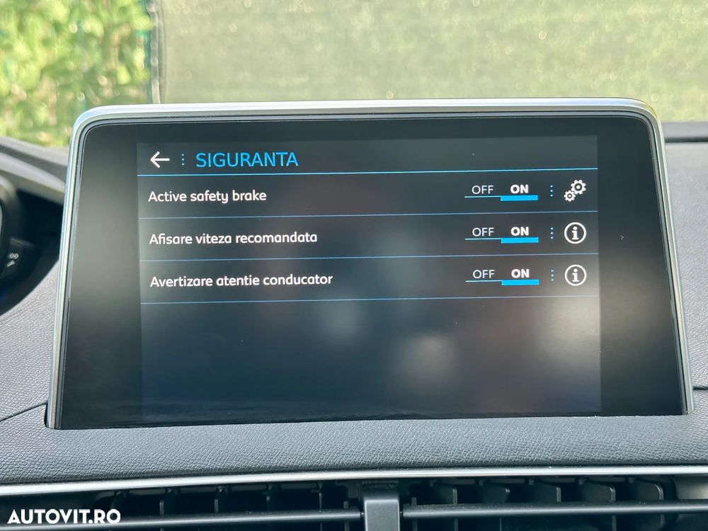 Peugeot 3008 - 33