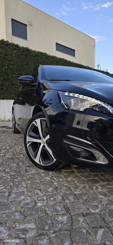Peugeot 308 1.2 PureTech GT Line - 2