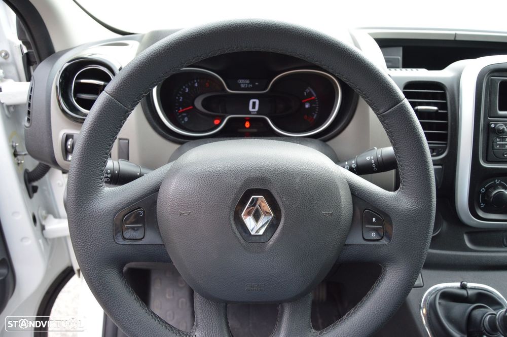 Renault Trafic 1.6 dCi L2H1 1.2T - 23