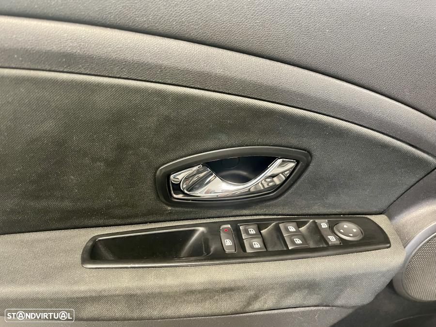 Renault Mégane 1.5 dCi Confort SS - 13
