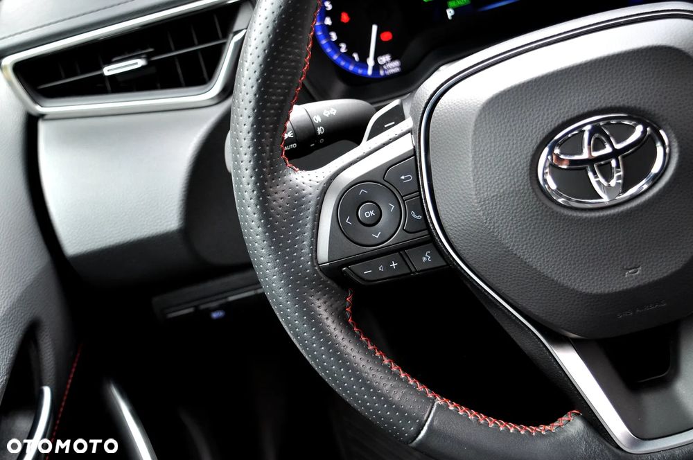 Toyota Corolla 2.0 Hybrid GR Sport - 29