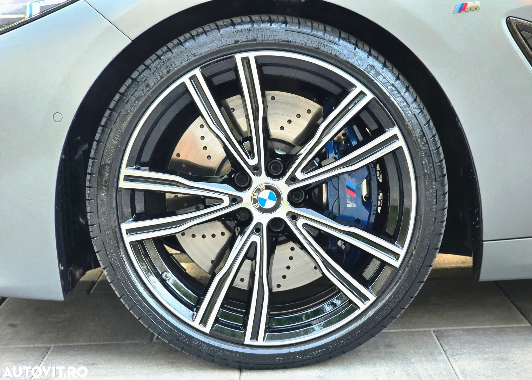 BMW M8 M850i xDrive AT - 14