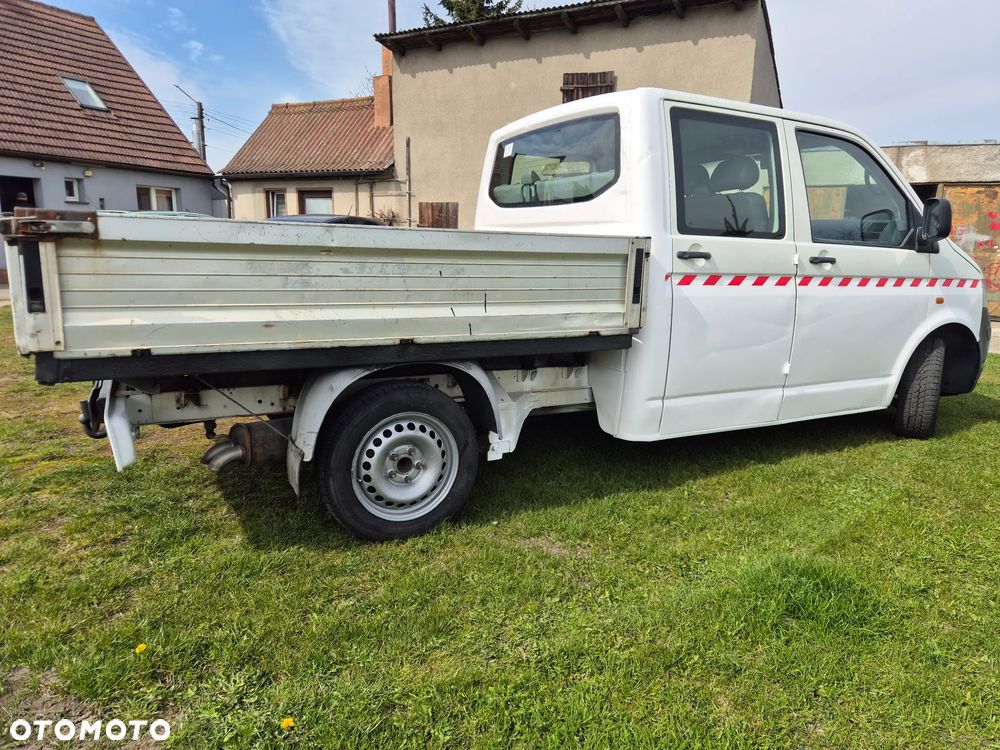 Volkswagen Transporter - 4