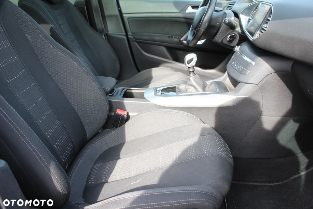 Peugeot 308 e-HDi FAP 115 Stop&Start Business Line Niveau 2 - 8