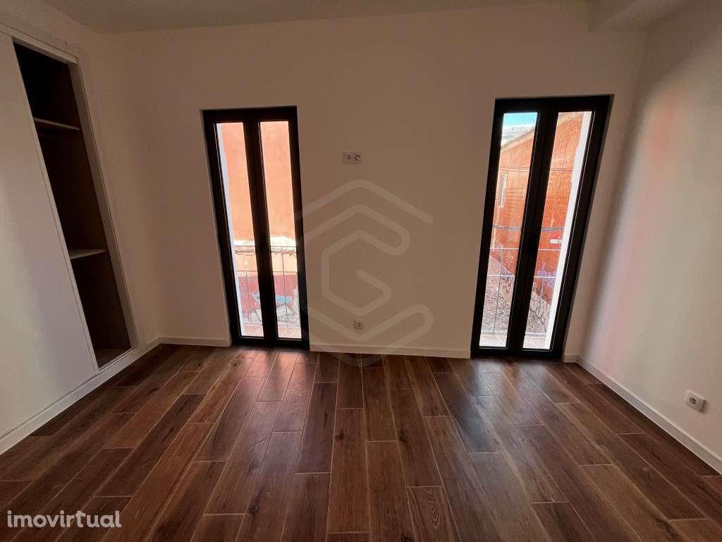 Apartamento T3 Duplex, baixa, Faro, Algarve - Grande imagem: 3/15